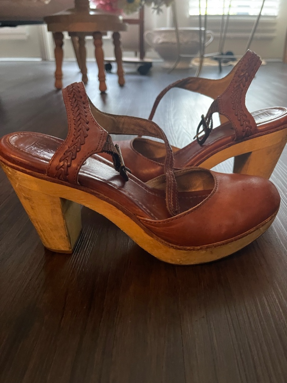 Frye Clogs - Picture 5 of 7